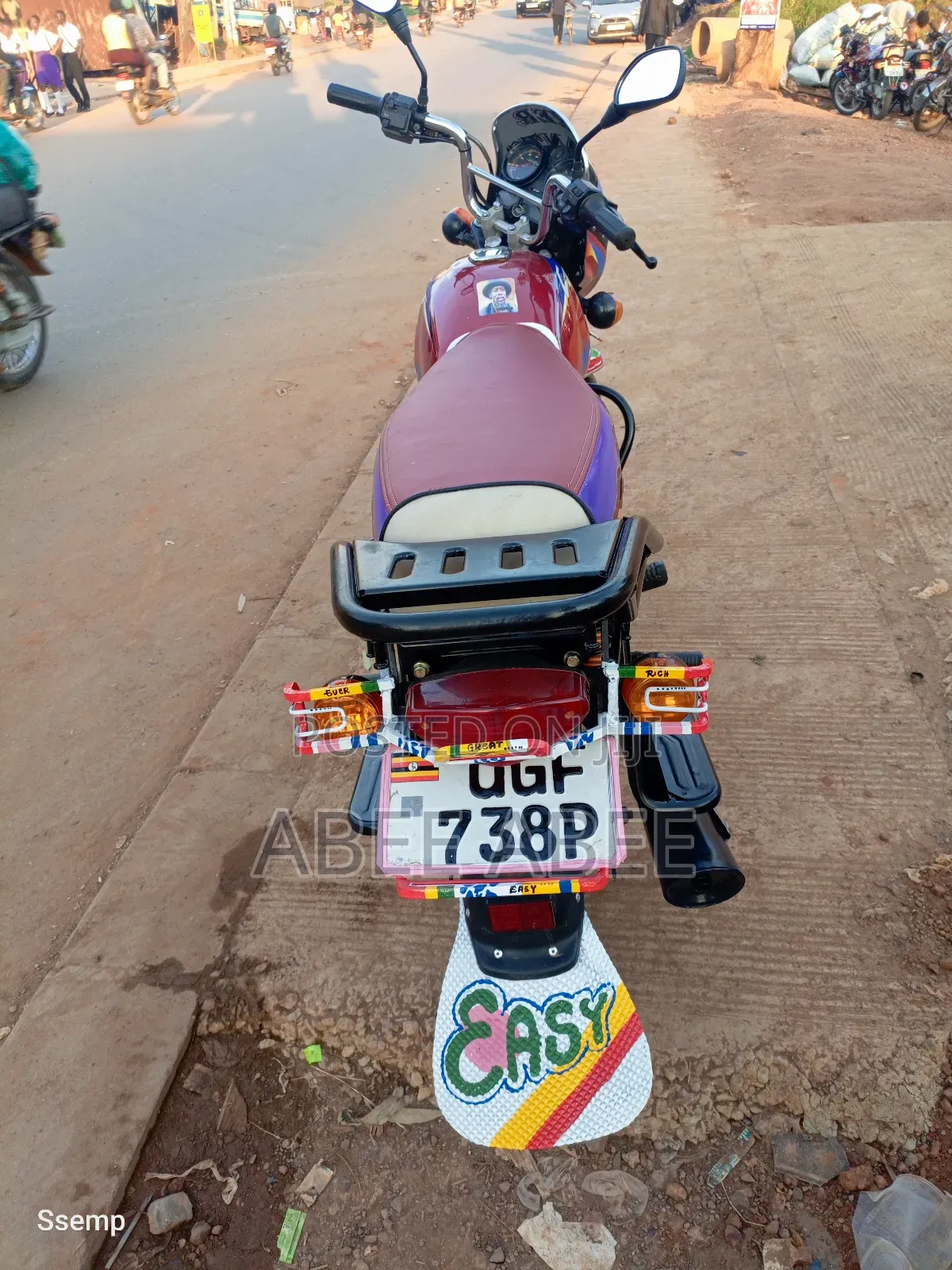 Bajaj Boxer 125 2024 Red