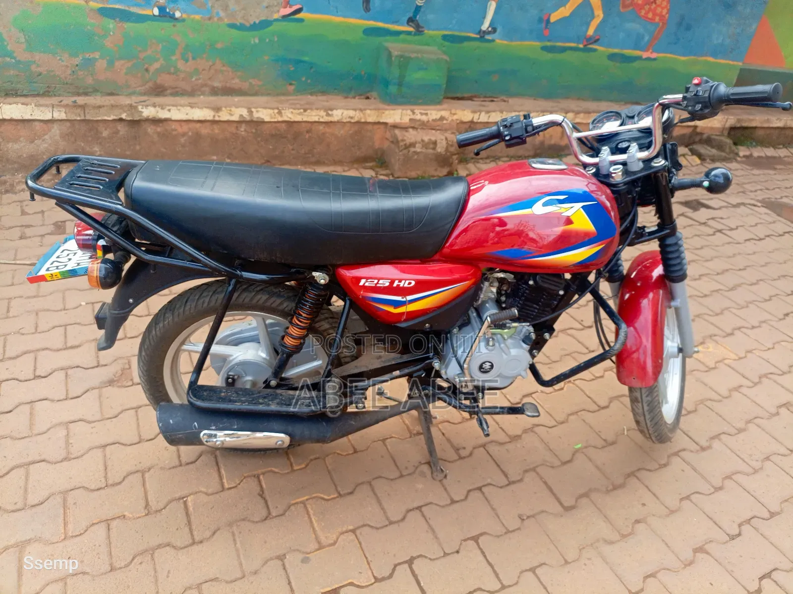 Bajaj Boxer 125 2024 Red