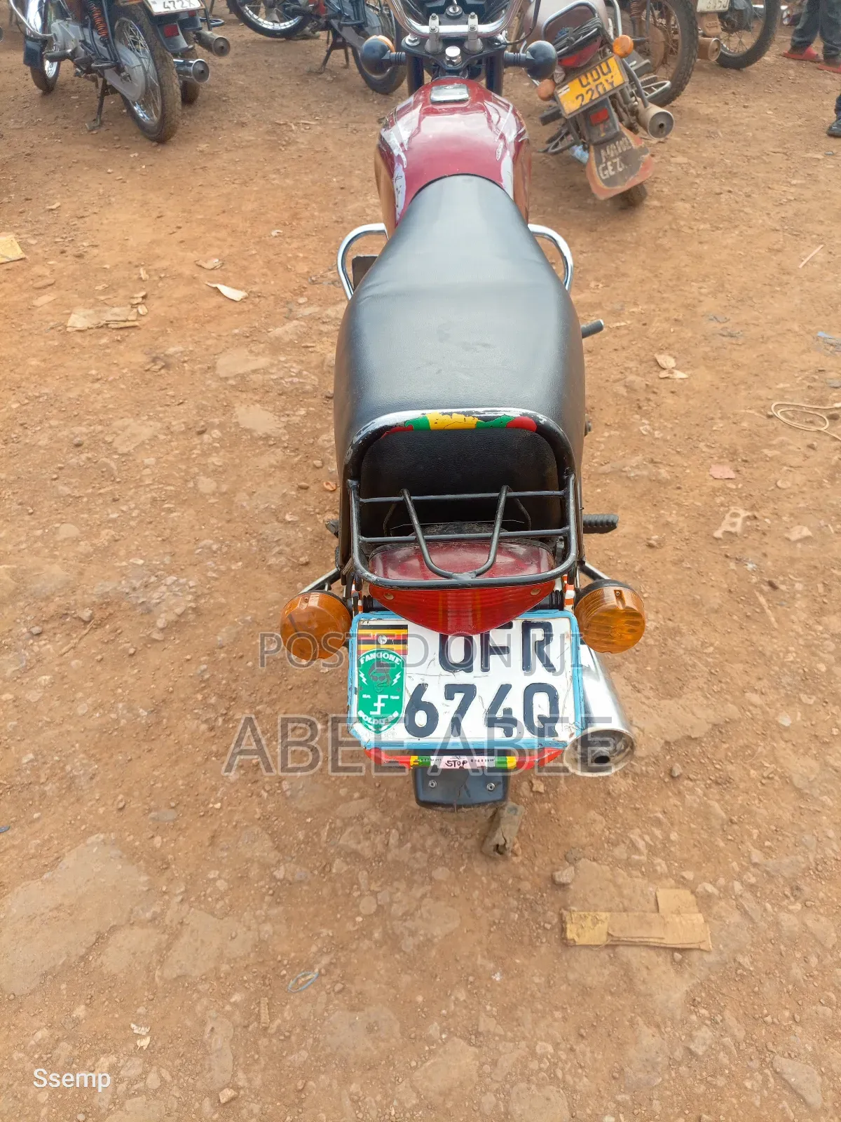 Bajaj Boxer 100 2023 Red