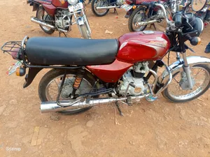Bajaj Boxer 100 2023 Red