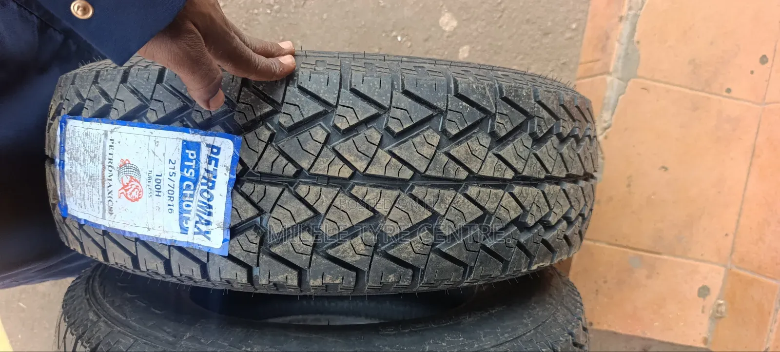 215/70r16 Petromax