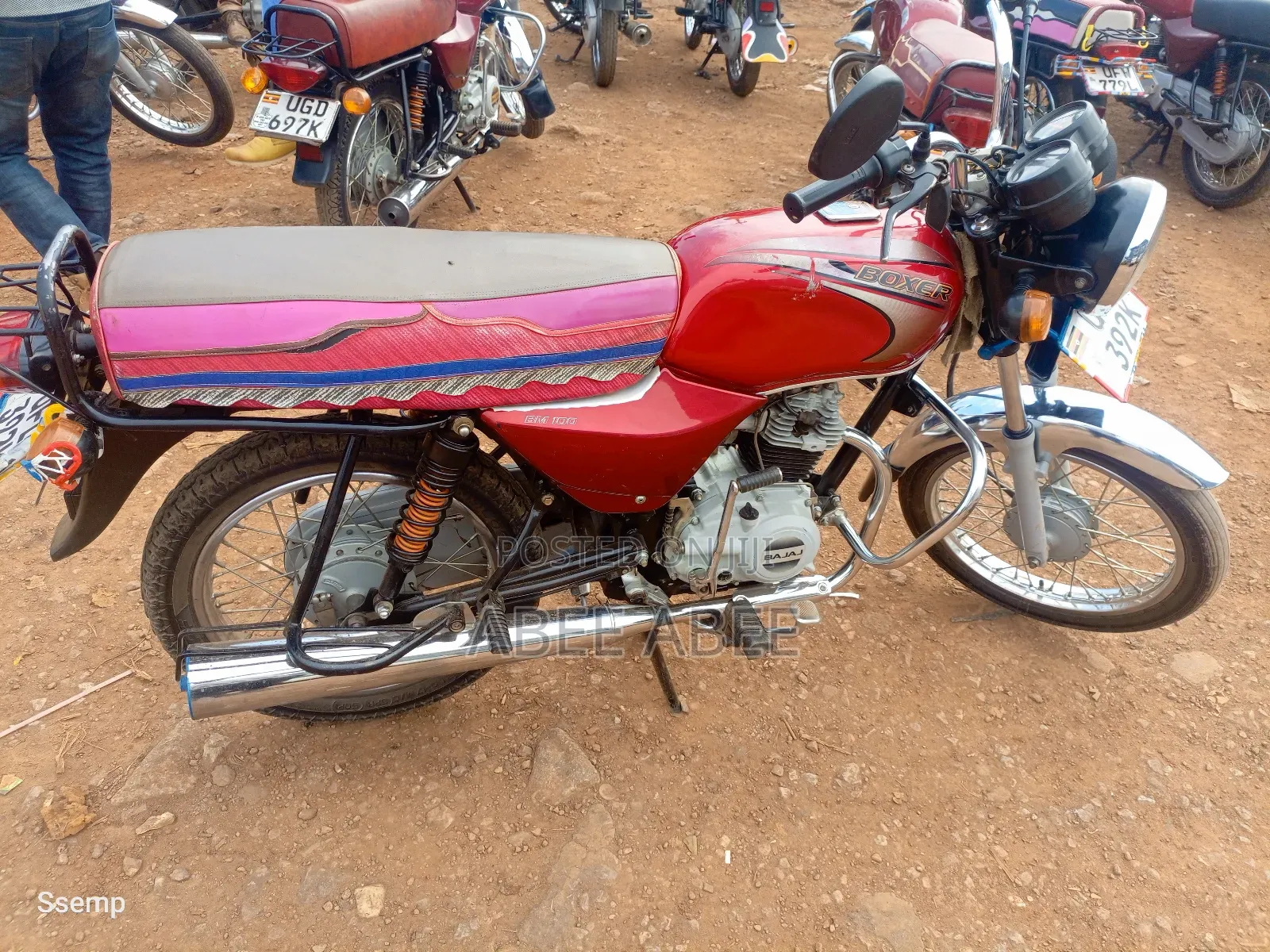 Bajaj Boxer 100 2023 Red