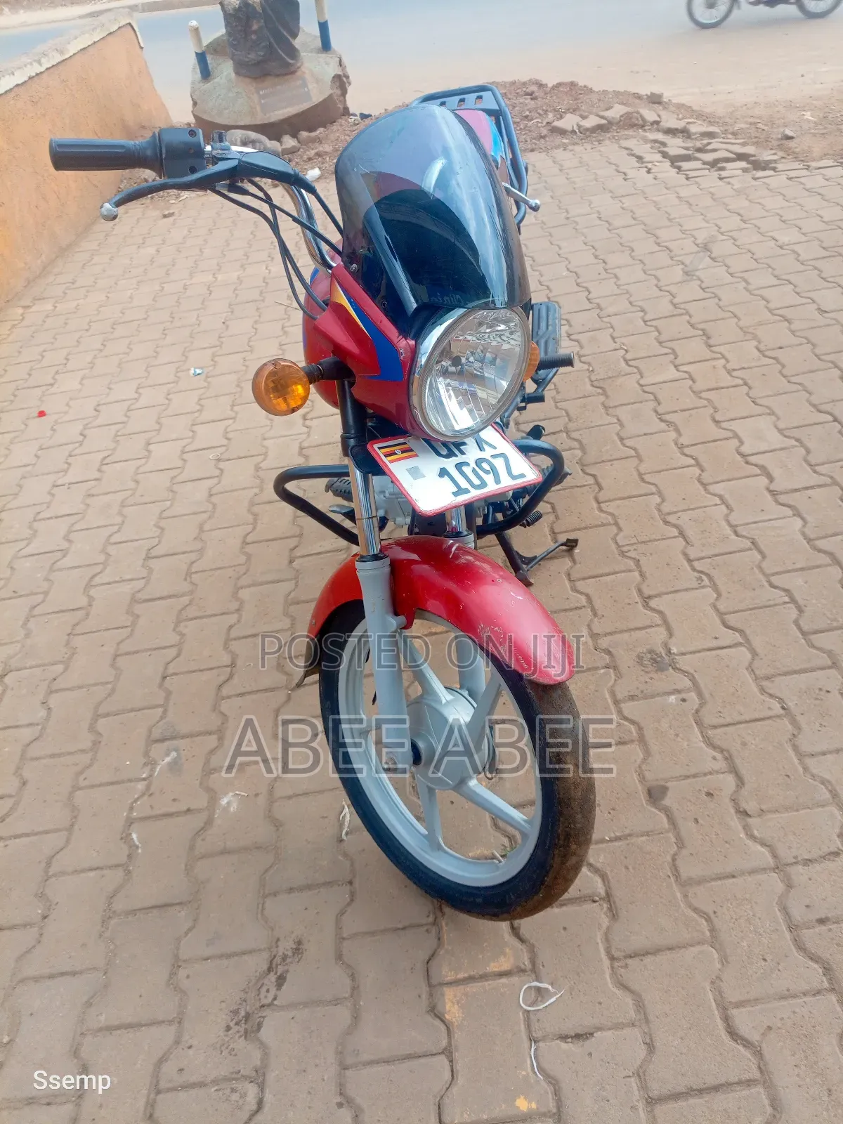 Bajaj Boxer 100 2023 Red