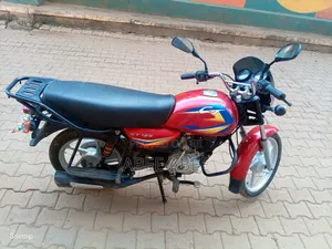 Bajaj Boxer 125 2024 Red