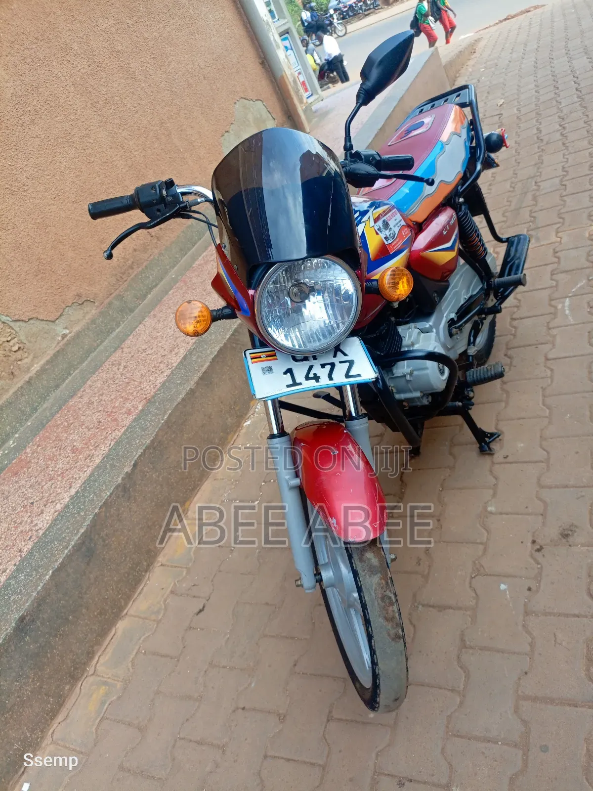 Bajaj Boxer 125 2024 Red