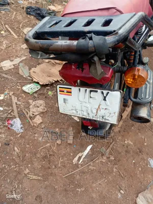 Bajaj Boxer 100 2022 Red