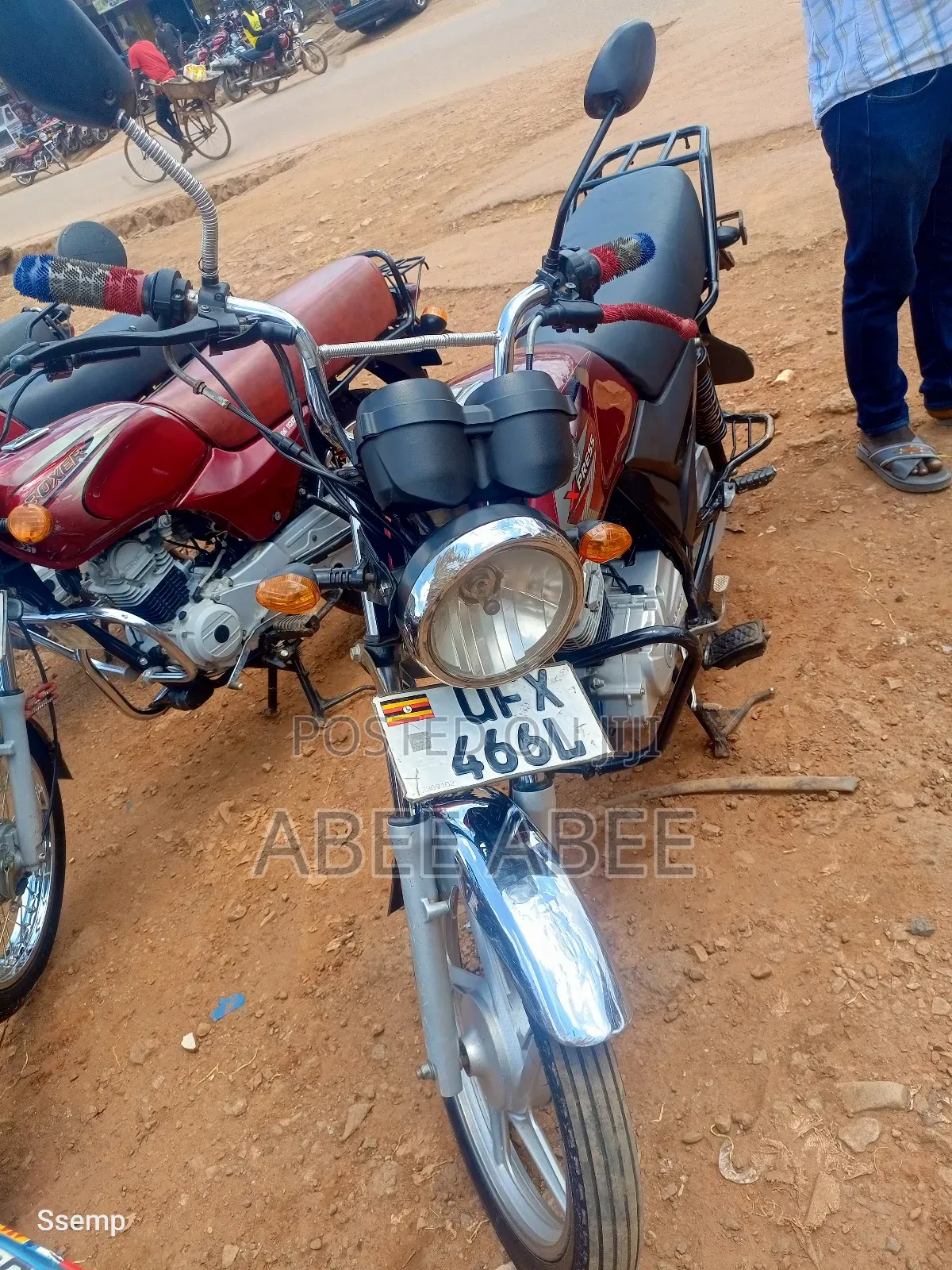 Bajaj Boxer 100 2024 Red