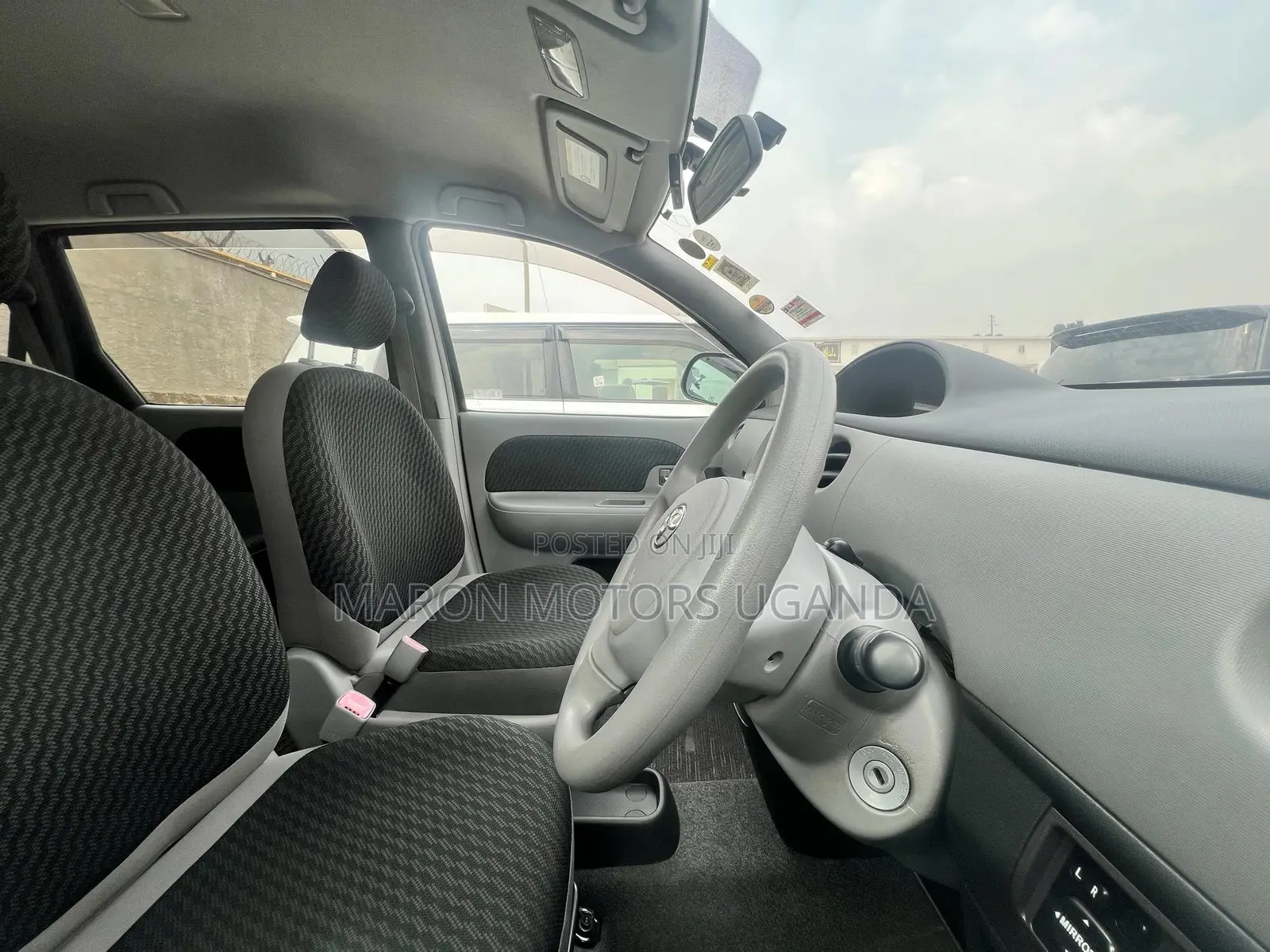 Toyota Sienta 2010 Black