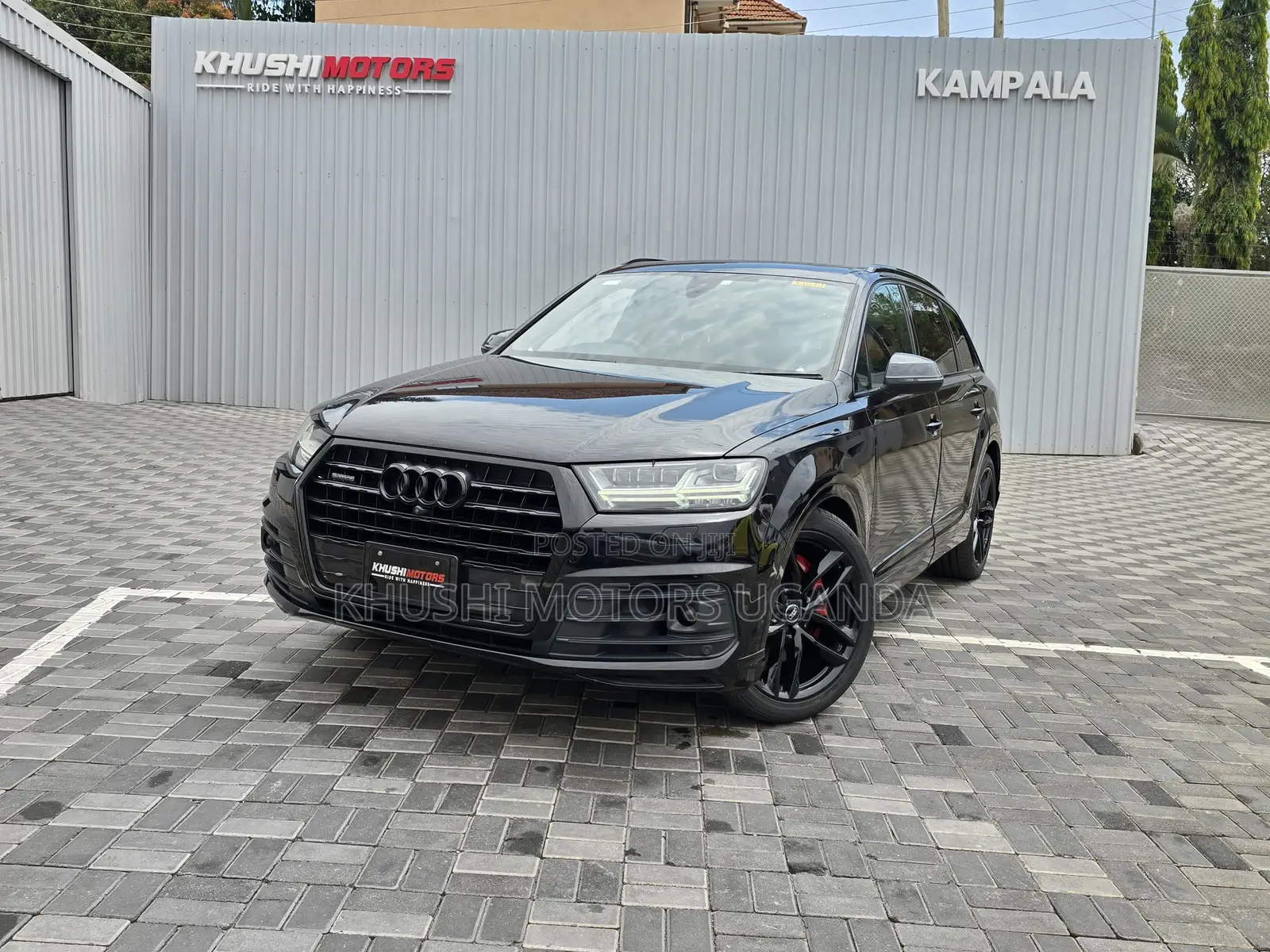 Audi Q7 2016 Black