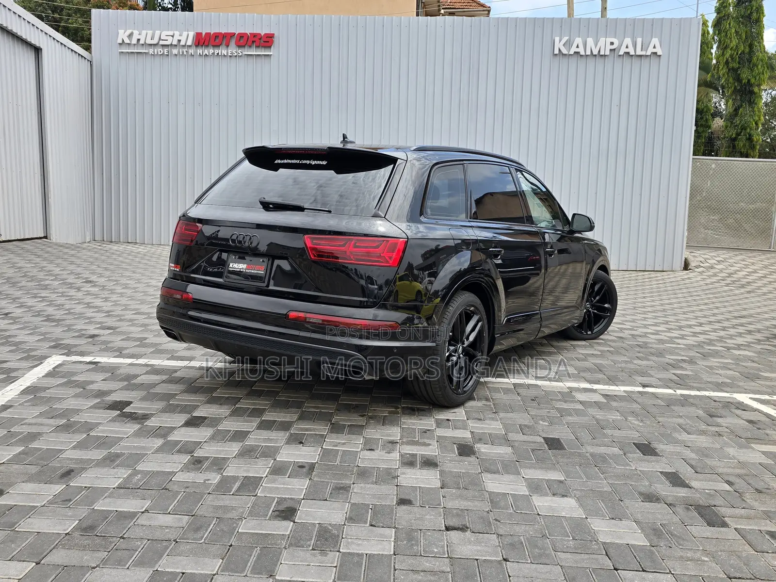 Audi Q7 2016 Black