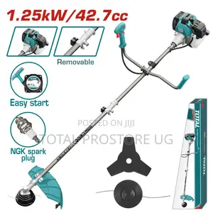 Gasoline Grass Trimmer and Brush Cutter 1.25kw / 42.7cc.