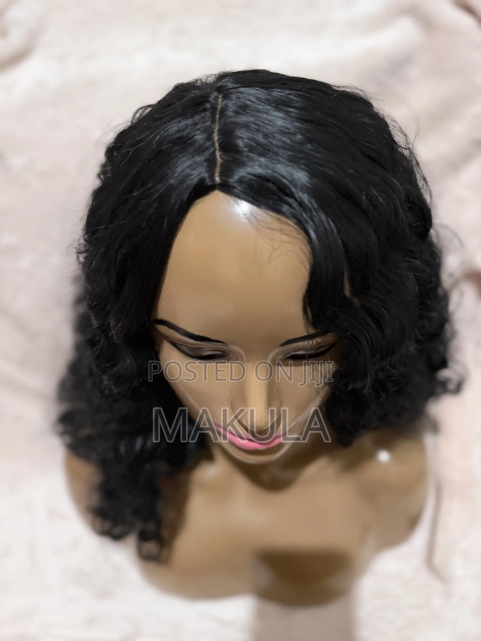 Black Bouncy Wave Wig