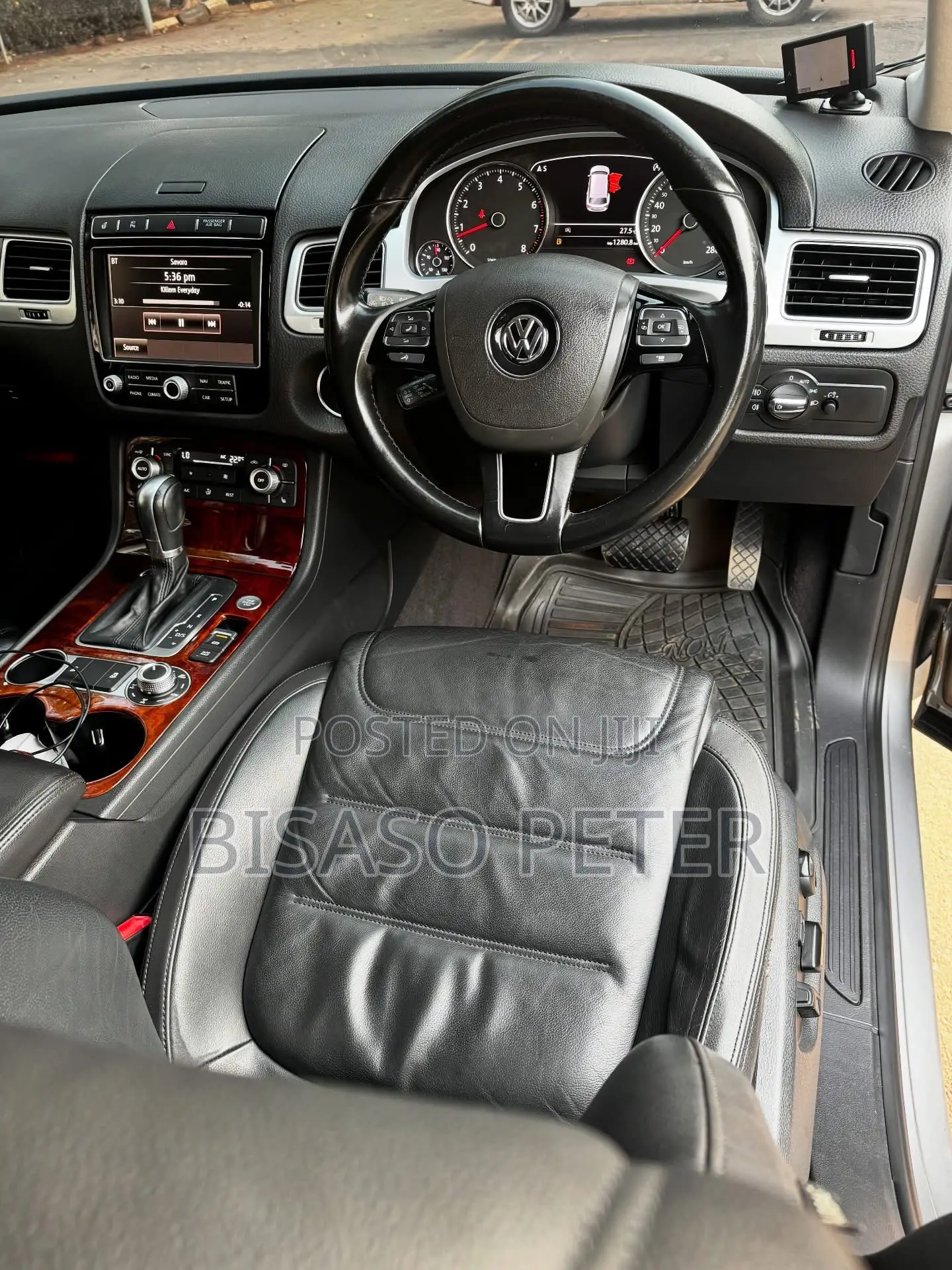 Volkswagen Touareg V6 Executive AWD 4MOTION 2015 Silver
