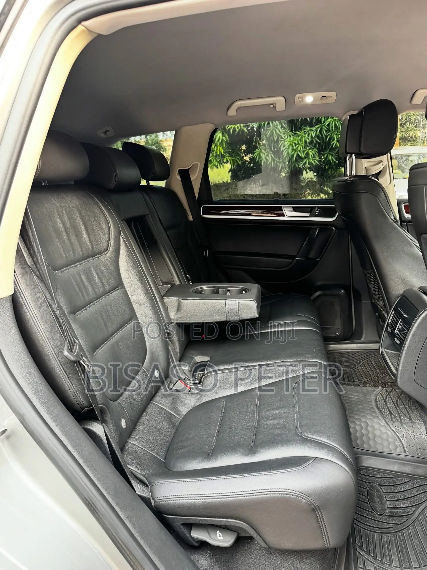 Volkswagen Touareg V6 Executive AWD 4MOTION 2015 Silver