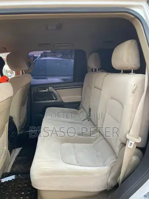 Toyota Land Cruiser 2015 White