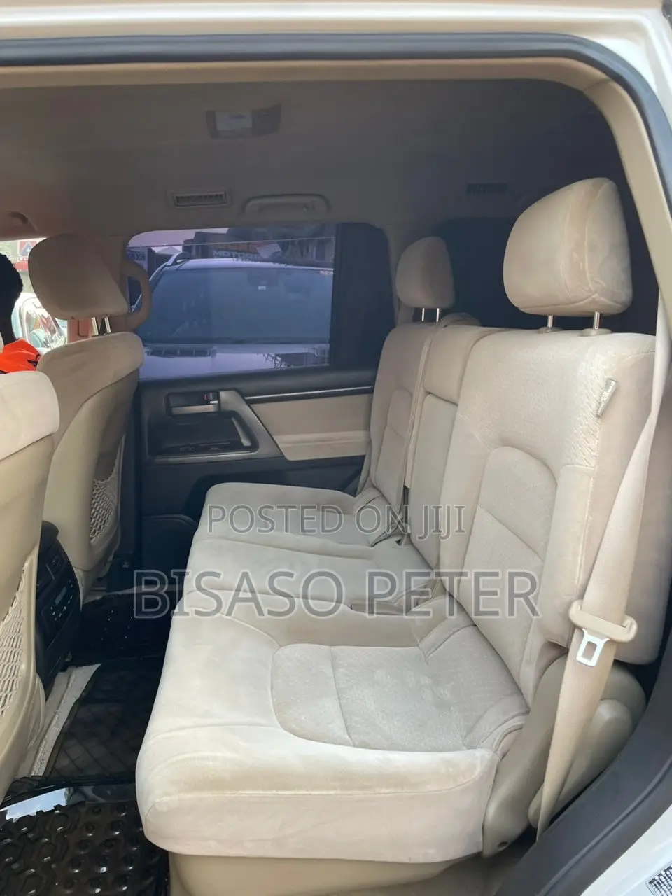 Toyota Land Cruiser 2015 White