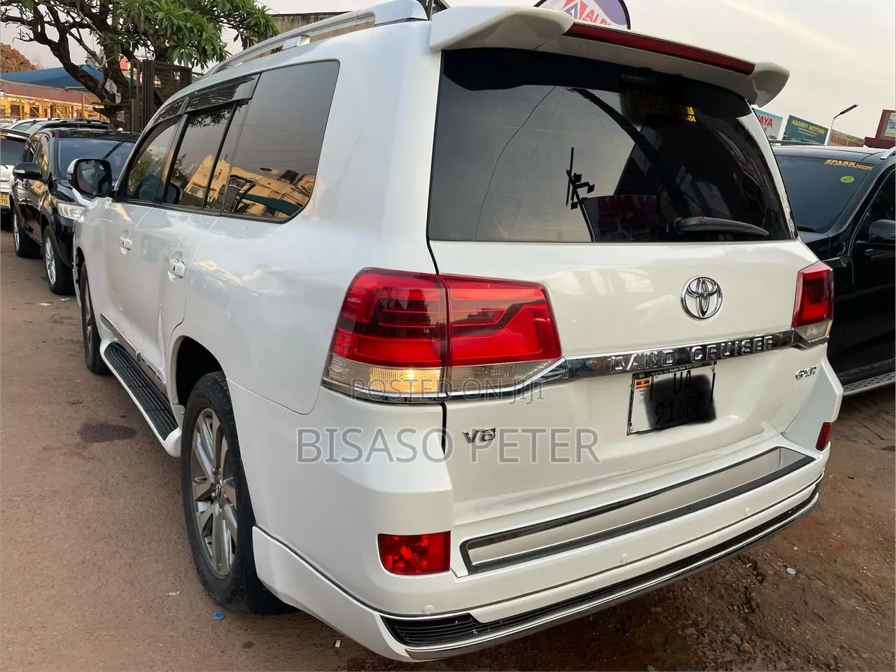 Toyota Land Cruiser 2015 White