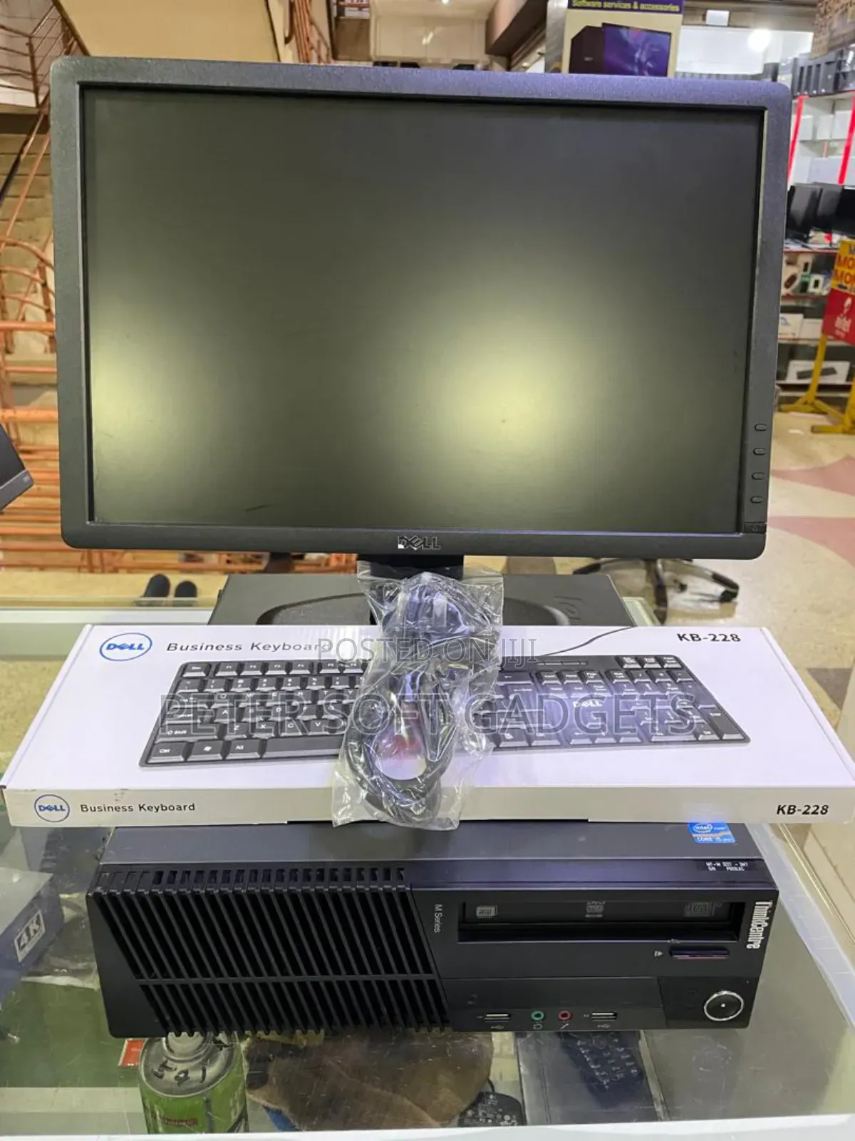 Desktop Computer Lenovo 4GB Intel Core I5 HDD 250GB