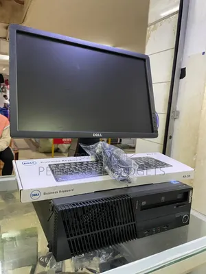 Desktop Computer Lenovo 4GB Intel Core I5 HDD 250GB