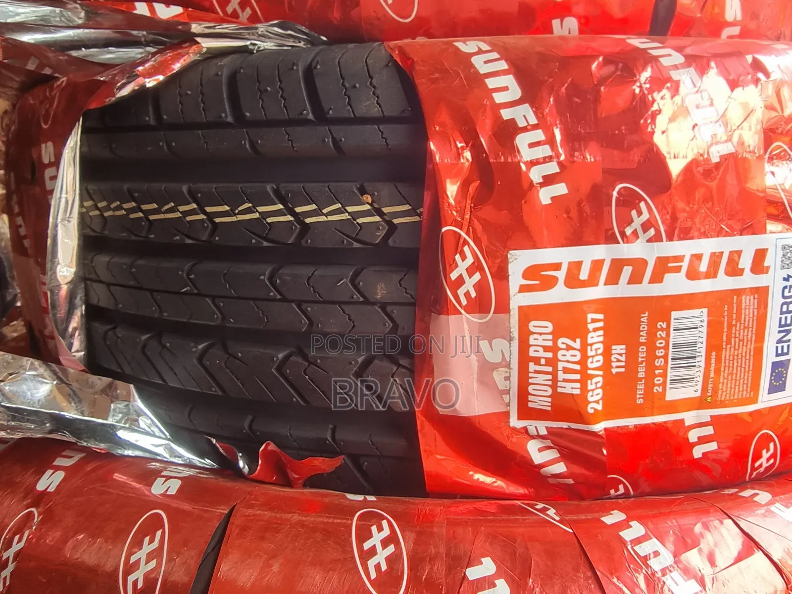 265/65r17 Highway Tyres for Land Cruiser.