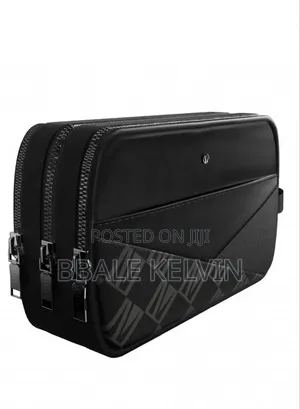 Levelo Poche Pouch With LVL Signature Logo