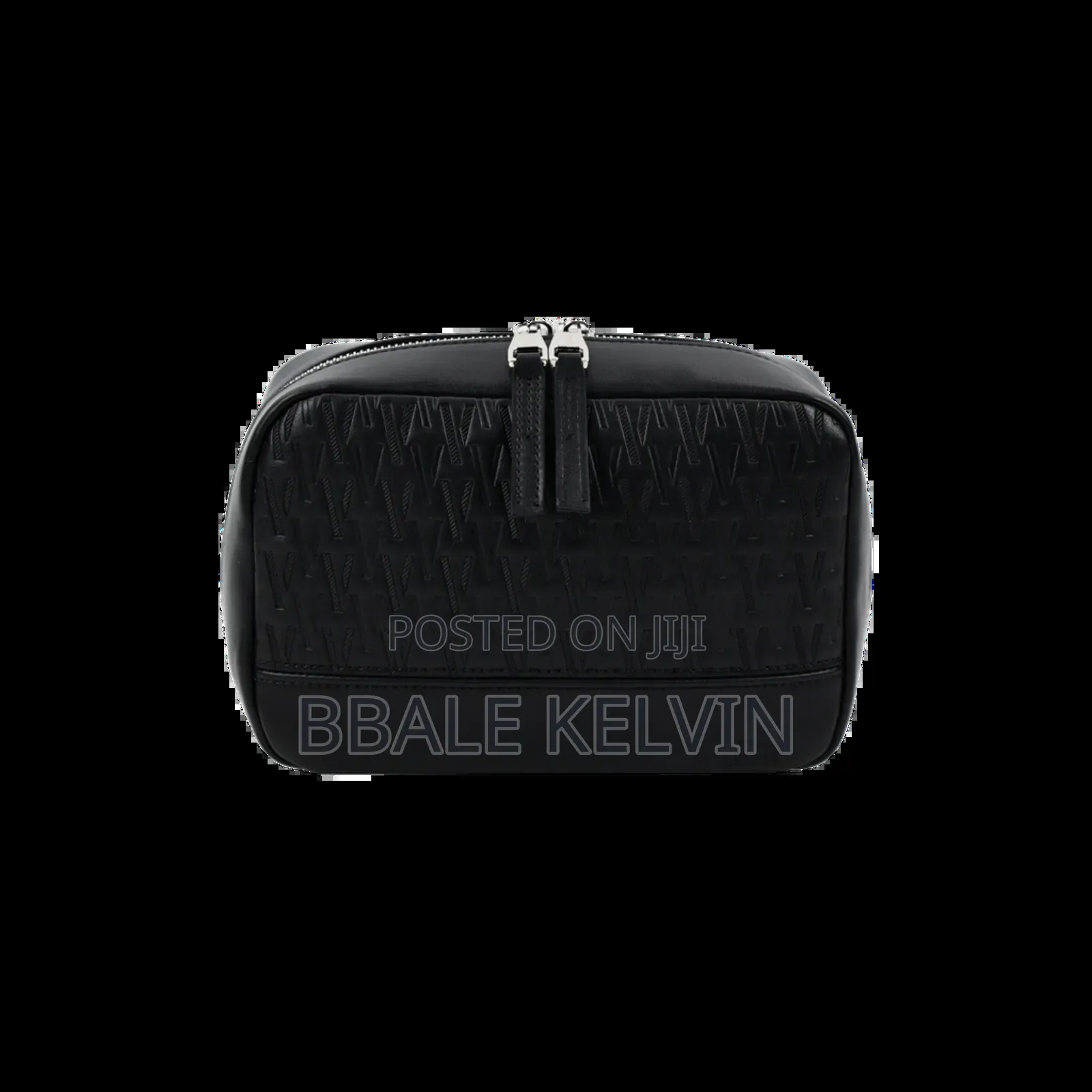 Levelo Pochette Pouch / Ample Space / Pouch / Multiple Compartments