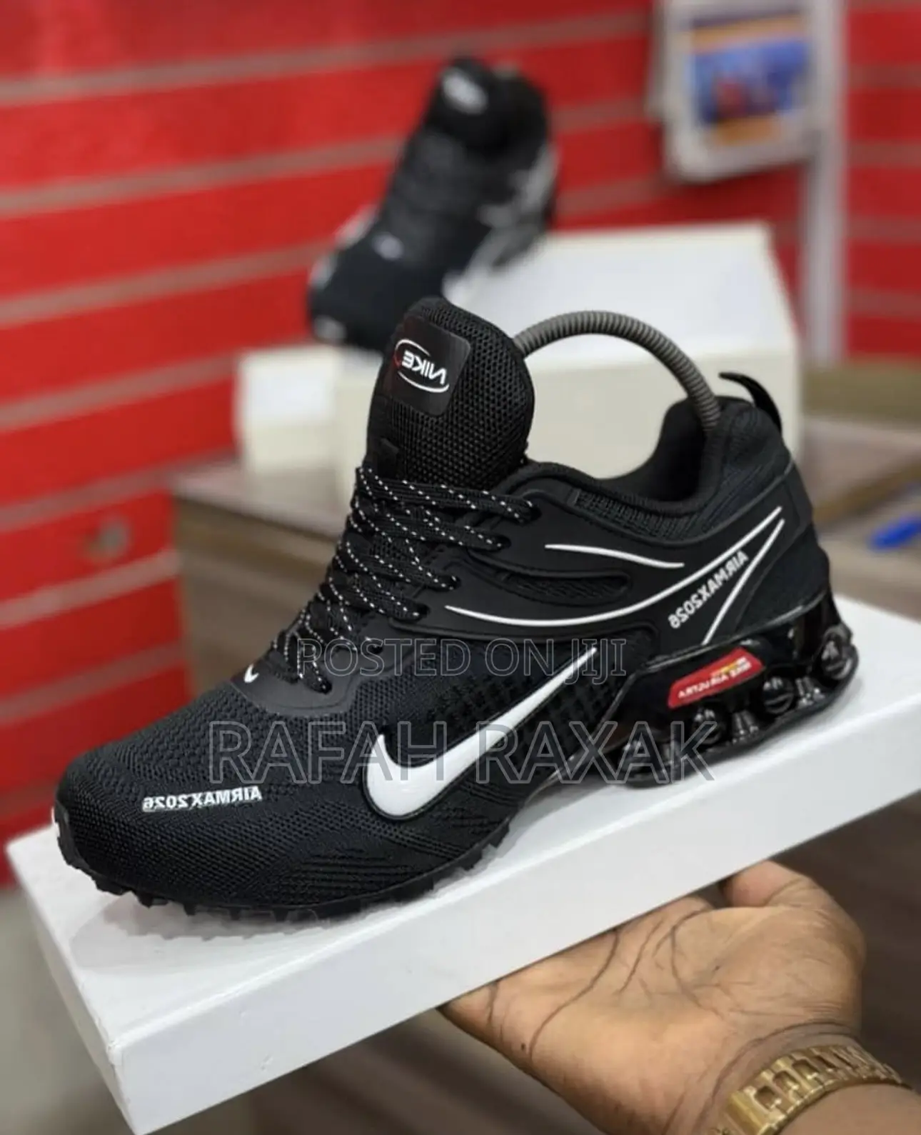 Original Black/White Nike Air Max Ultra 2026 Sneakers