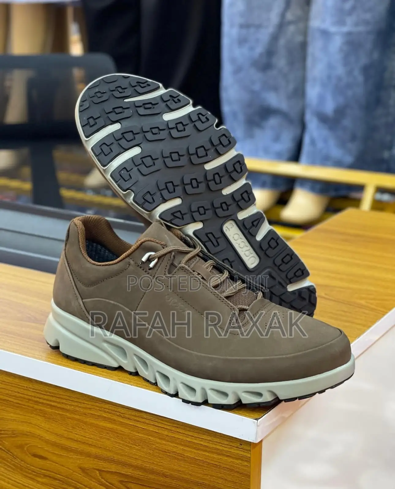Original Men’S Ecco Multi-vent Gore-tex Hiking Leather Shoes