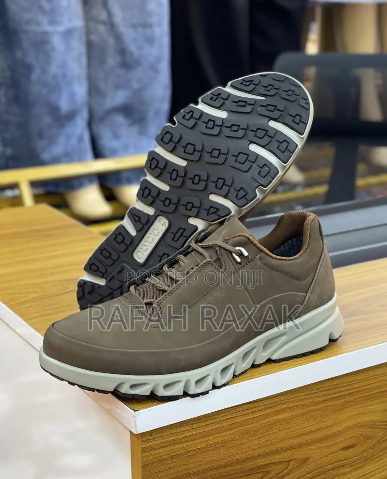 Original Men’S Ecco Multi-vent Gore-tex Hiking Leather Shoes