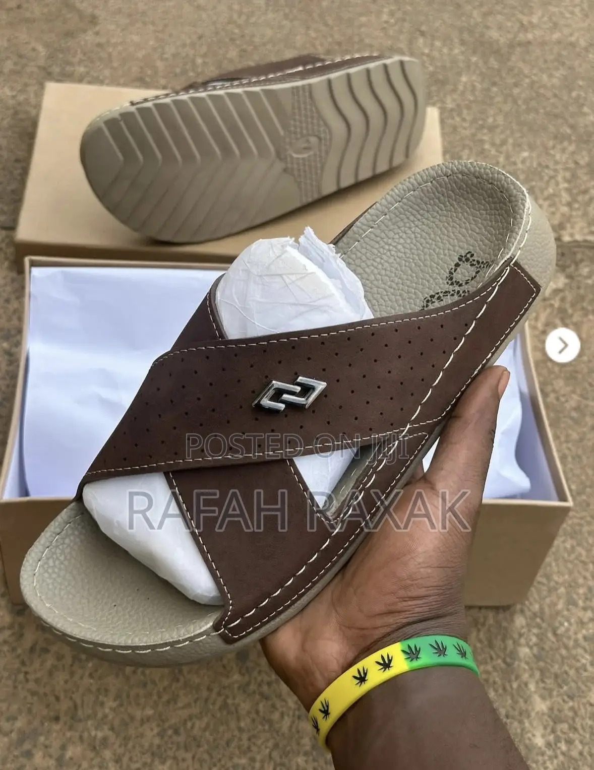 New Classic Men’S Brown Polex Cross Sandals