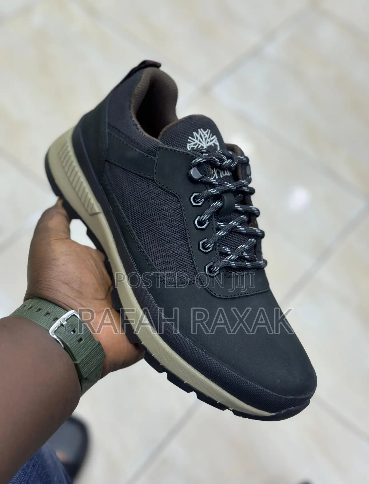 Original Black Timberland Casual Field Trekker Low Sneakers