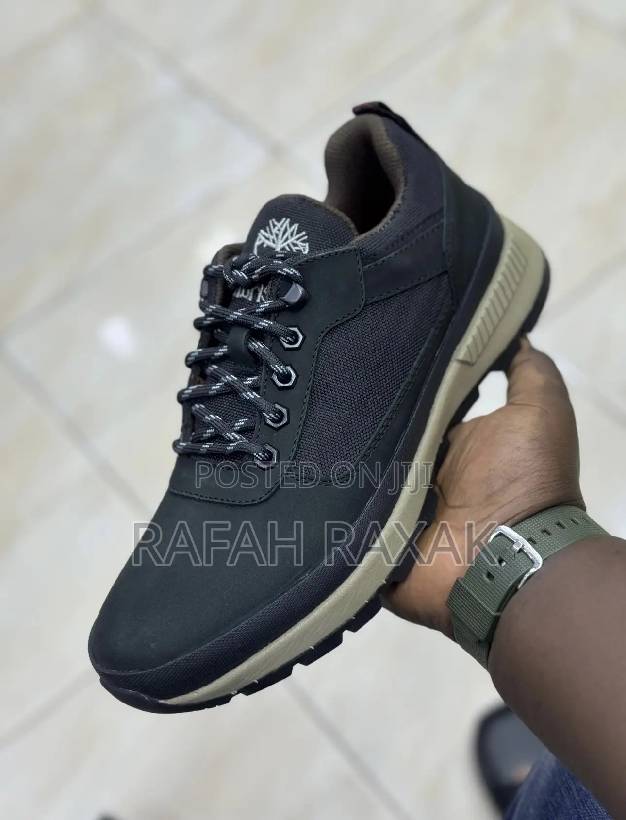 Original Black Timberland Casual Field Trekker Low Sneakers