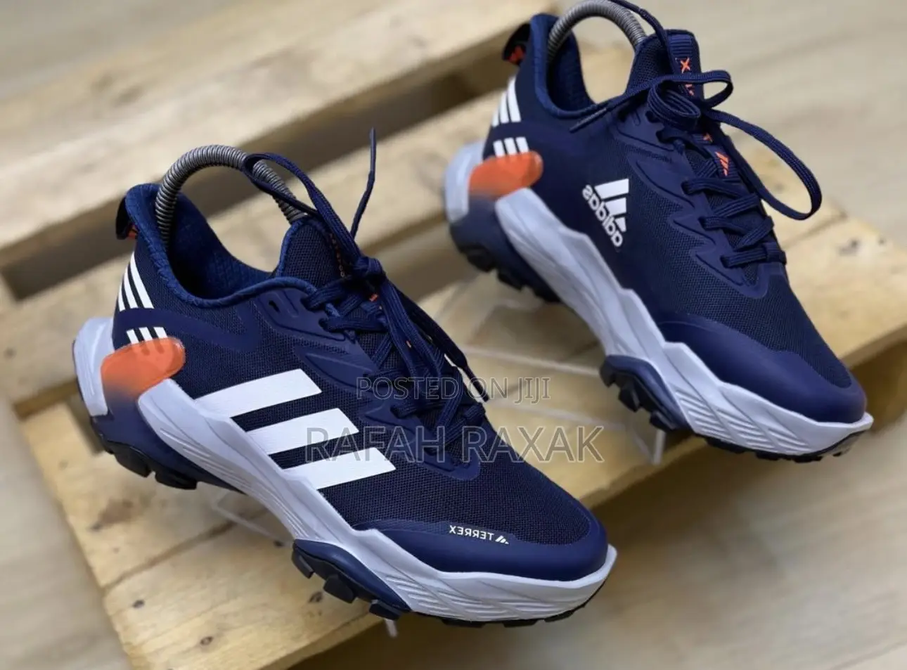 Men’S Blue Adidas Terrex Trail Running/Hiking Sneakers