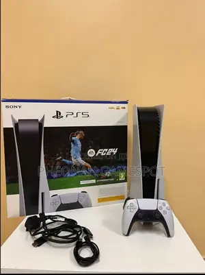Playstation 5 Disc: Get Fc26 and Two Pads to Beat Your Loud Friend.
