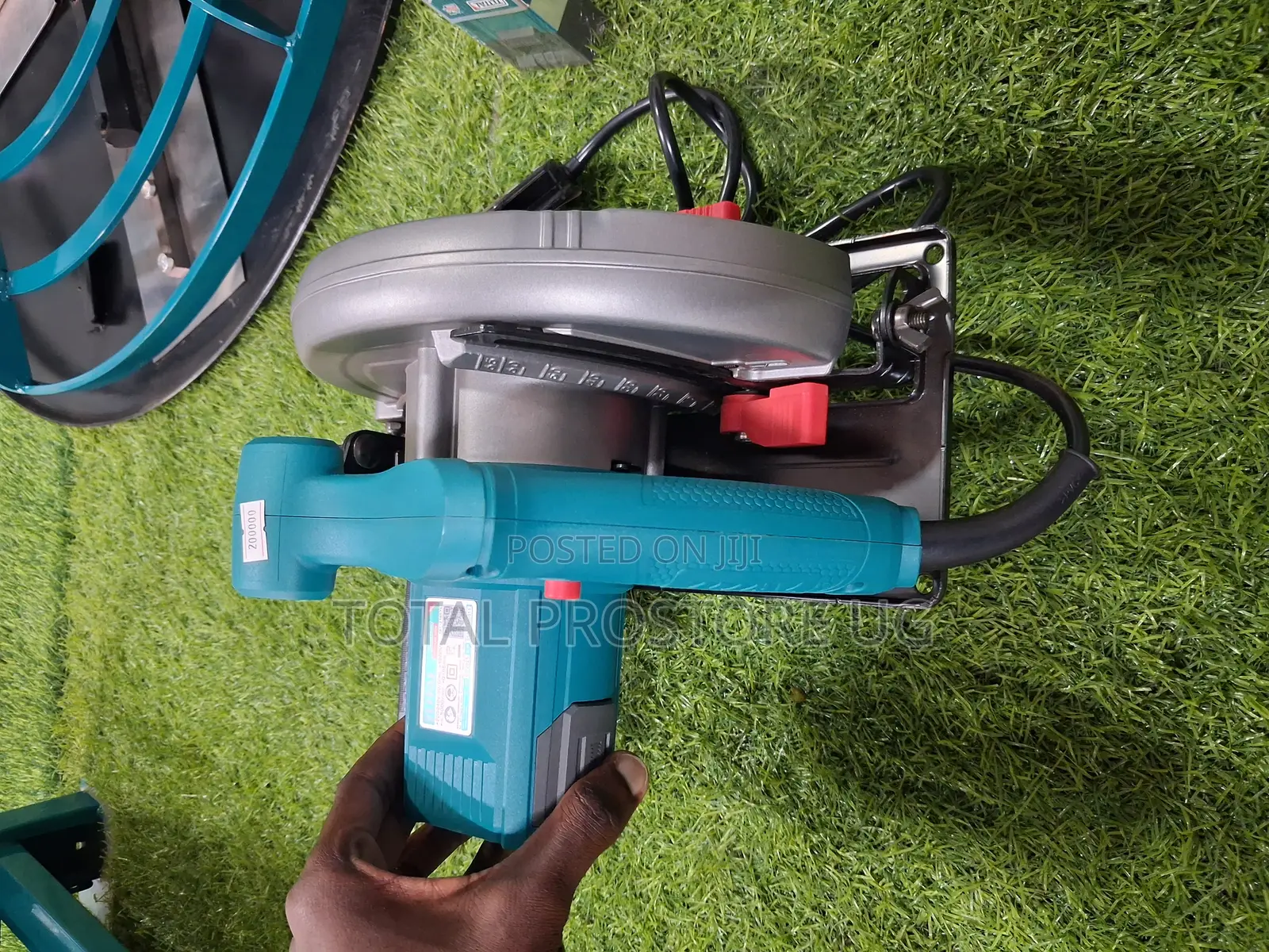 Circular Saw 1200w (Total).