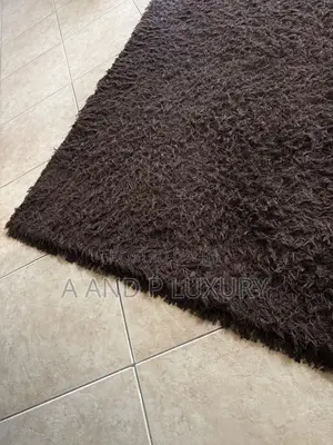 Center Carpet