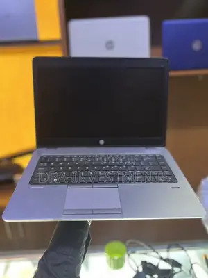 Laptop HP EliteBook 840 G2 8GB Intel Core i5 SSD 256GB