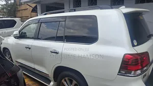 Toyota Land Cruiser 4.6 V8 ZX 2018
