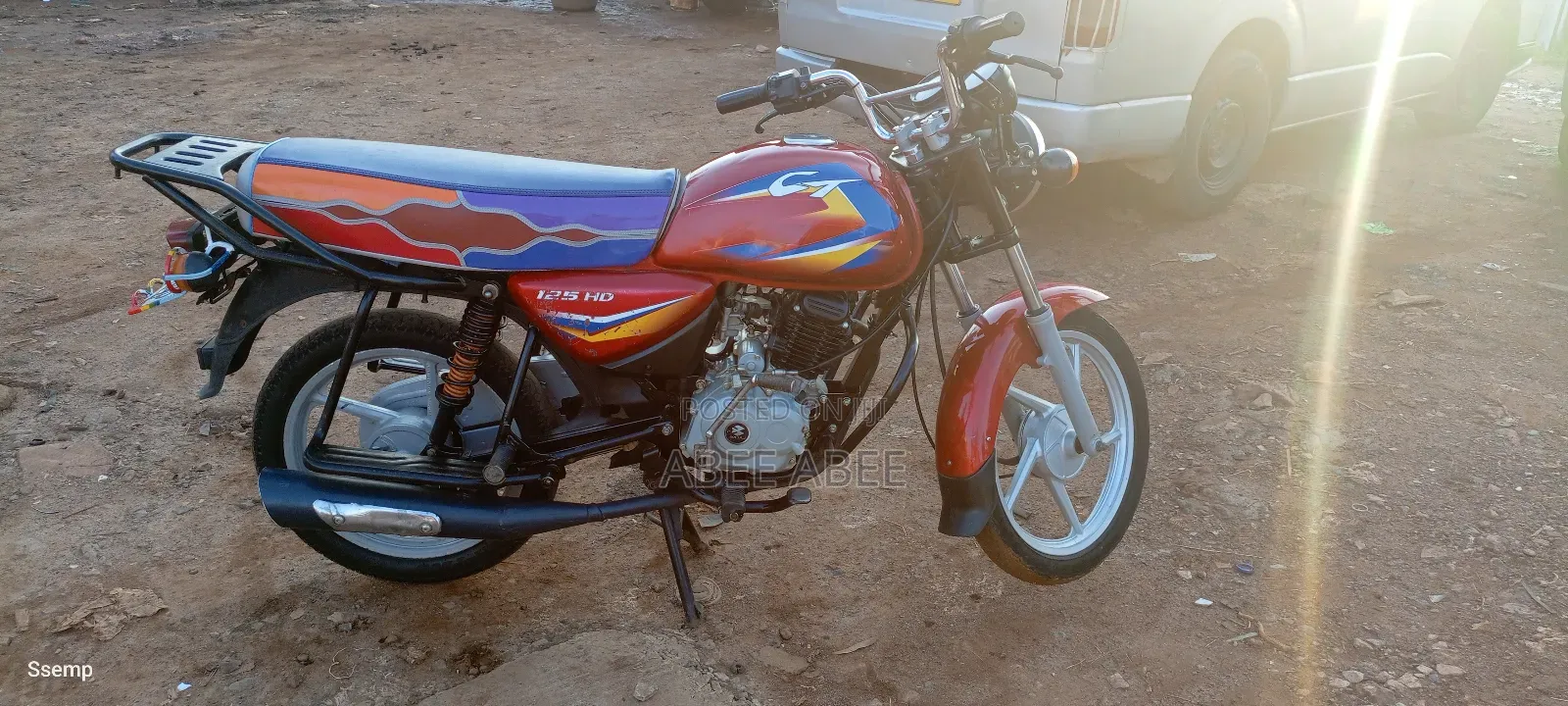Bajaj Boxer 125 2024 Red