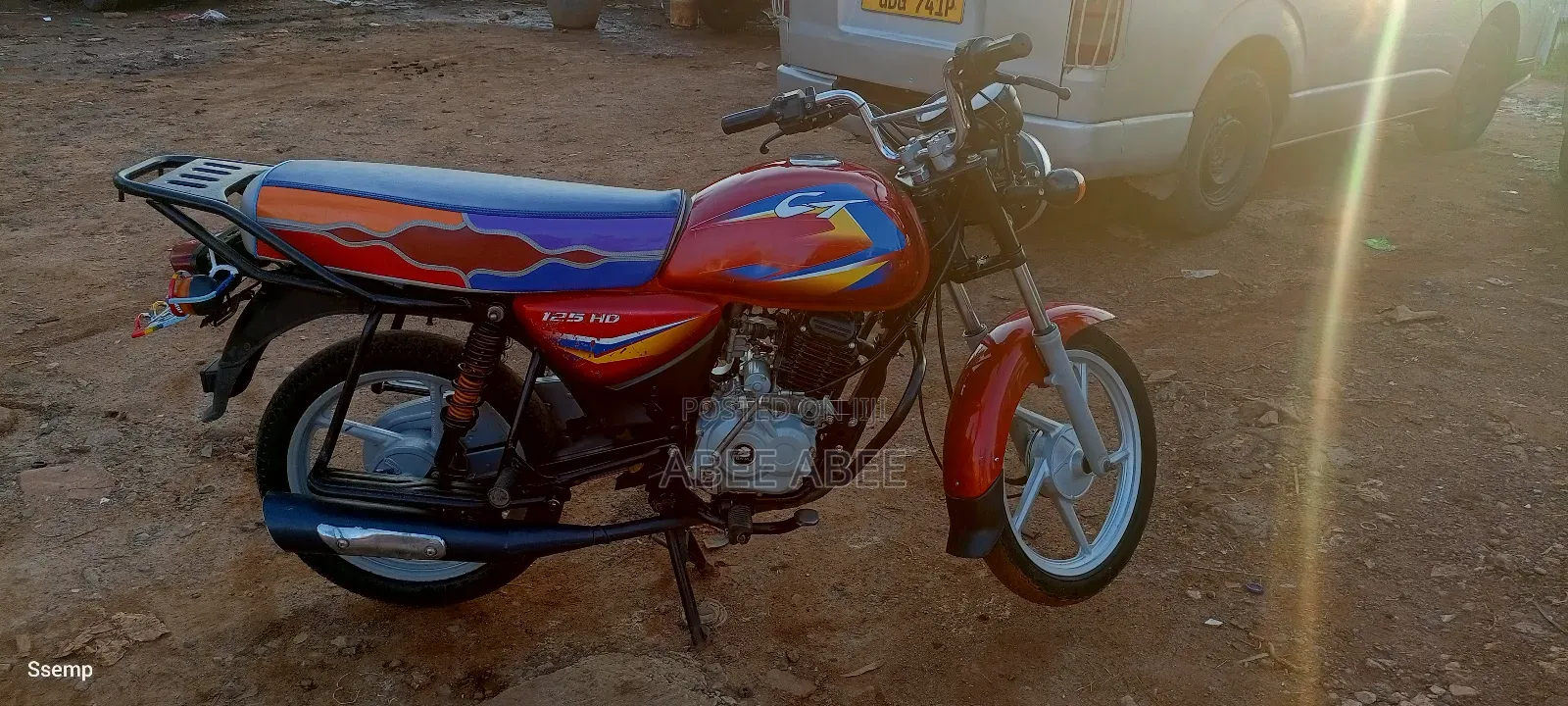 Bajaj Boxer 125 2024 Red