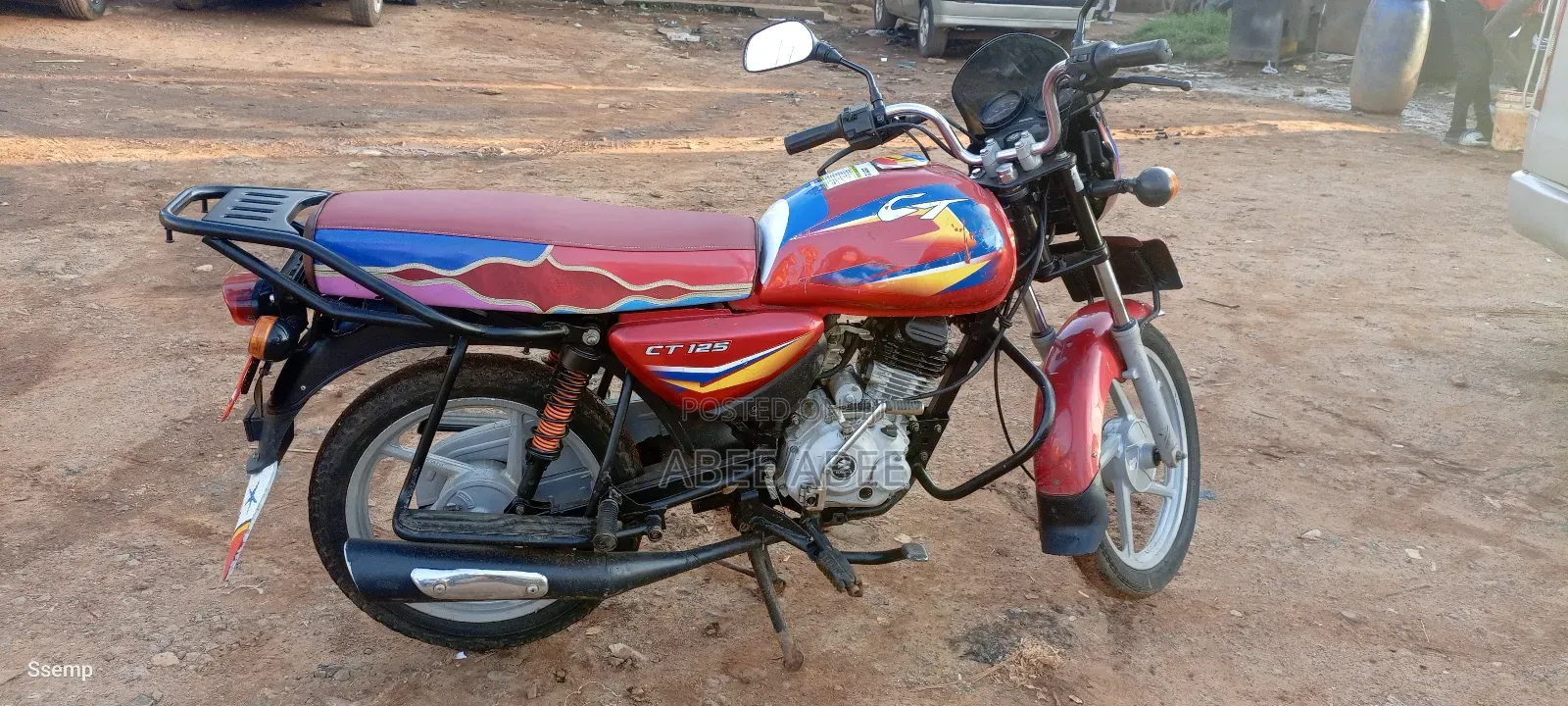 Bajaj Boxer 125 2024 Red