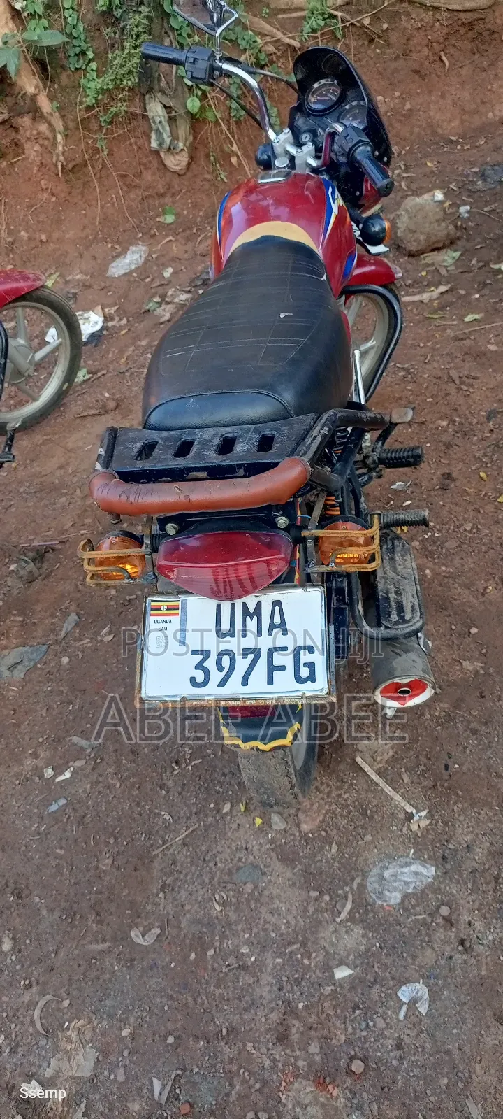 Bajaj Boxer 125 2024 Red