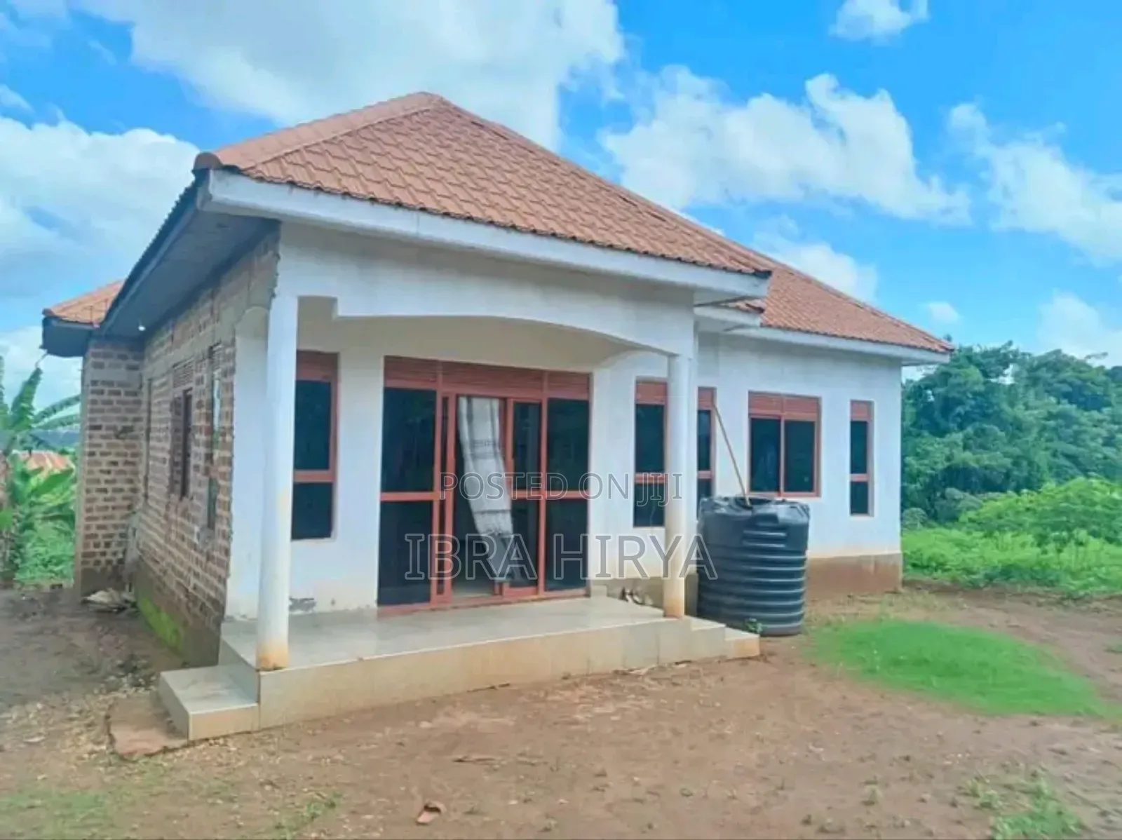 3bdrm Bungalow in Central Division for sale