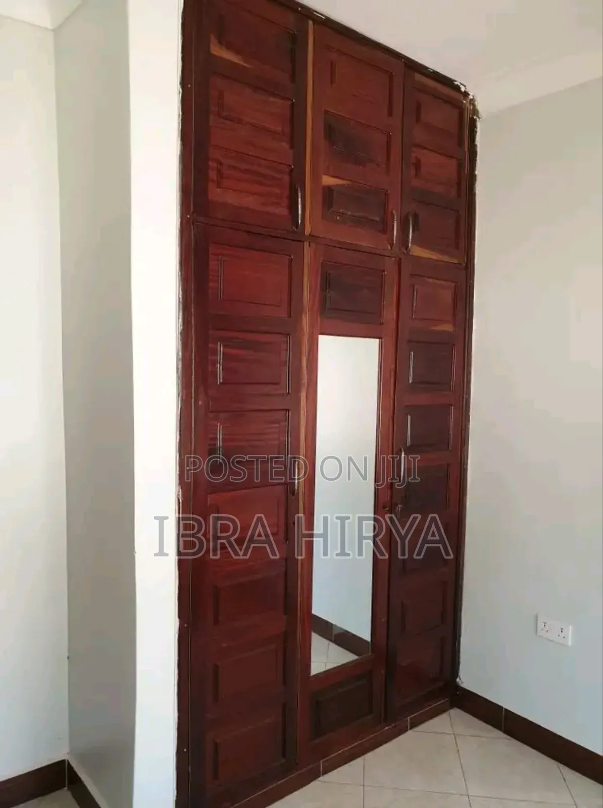 3bdrm Bungalow in Central Division for sale