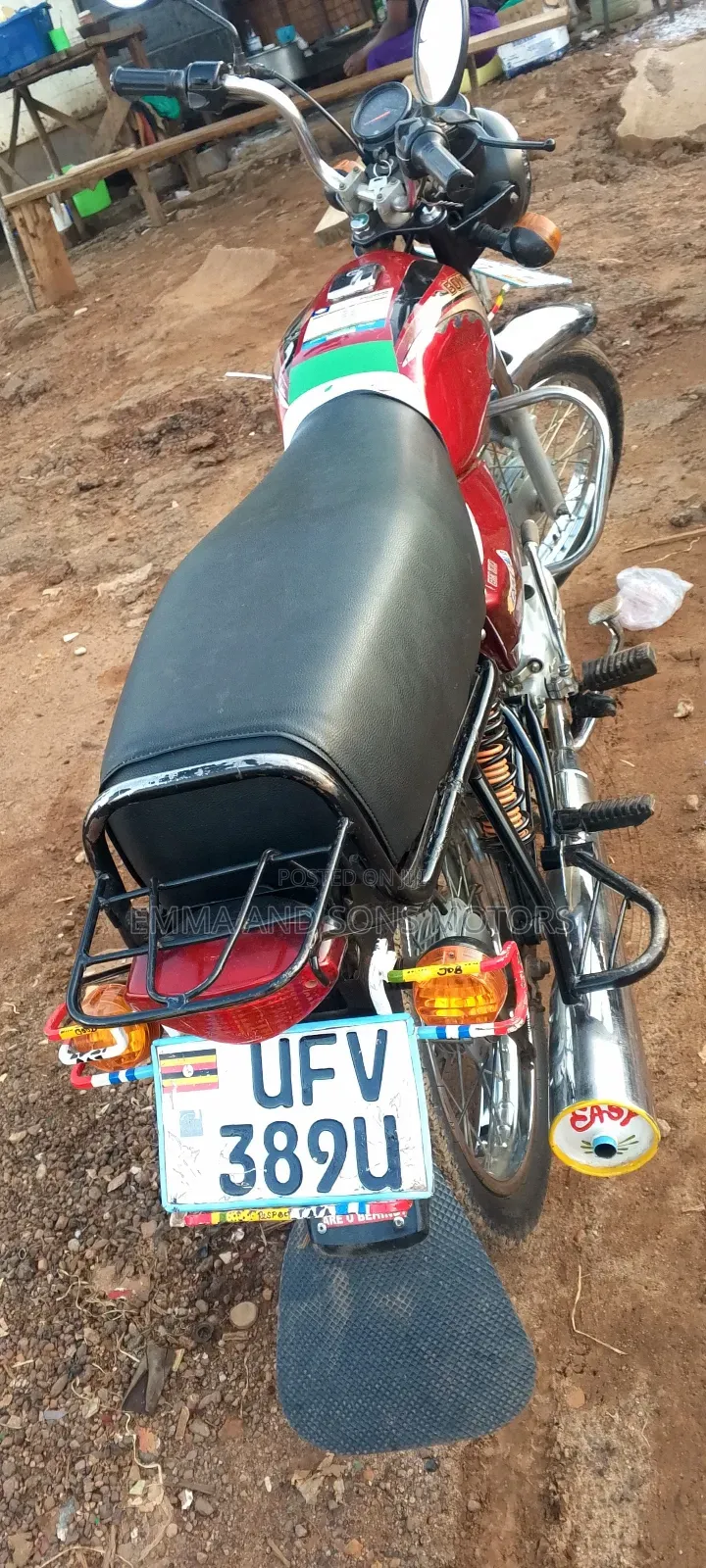 Bajaj Boxer 2023 Red