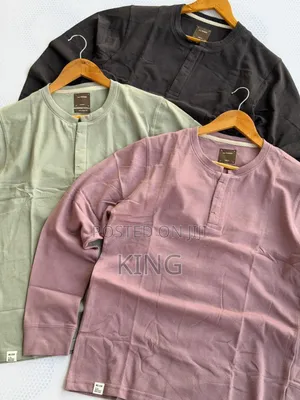 Men's Long-Sleeved Henley Shirt