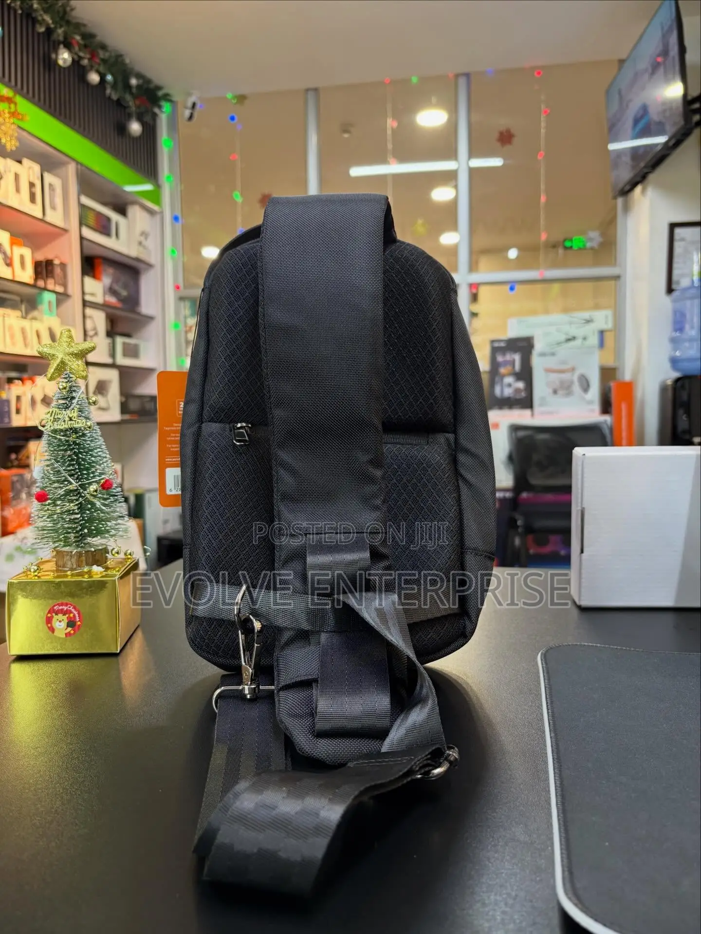 Porodo Lifestyle Traverse Shoulder Sling Bag