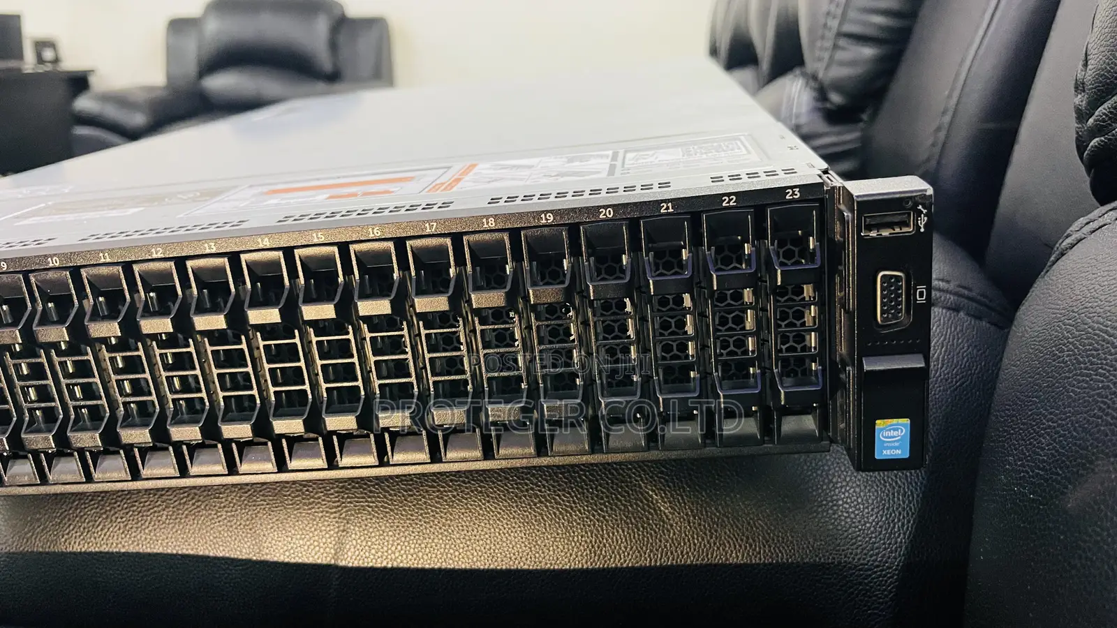 Server Dell PowerEdge R730 32GB Intel Xeon HDD 1.5T