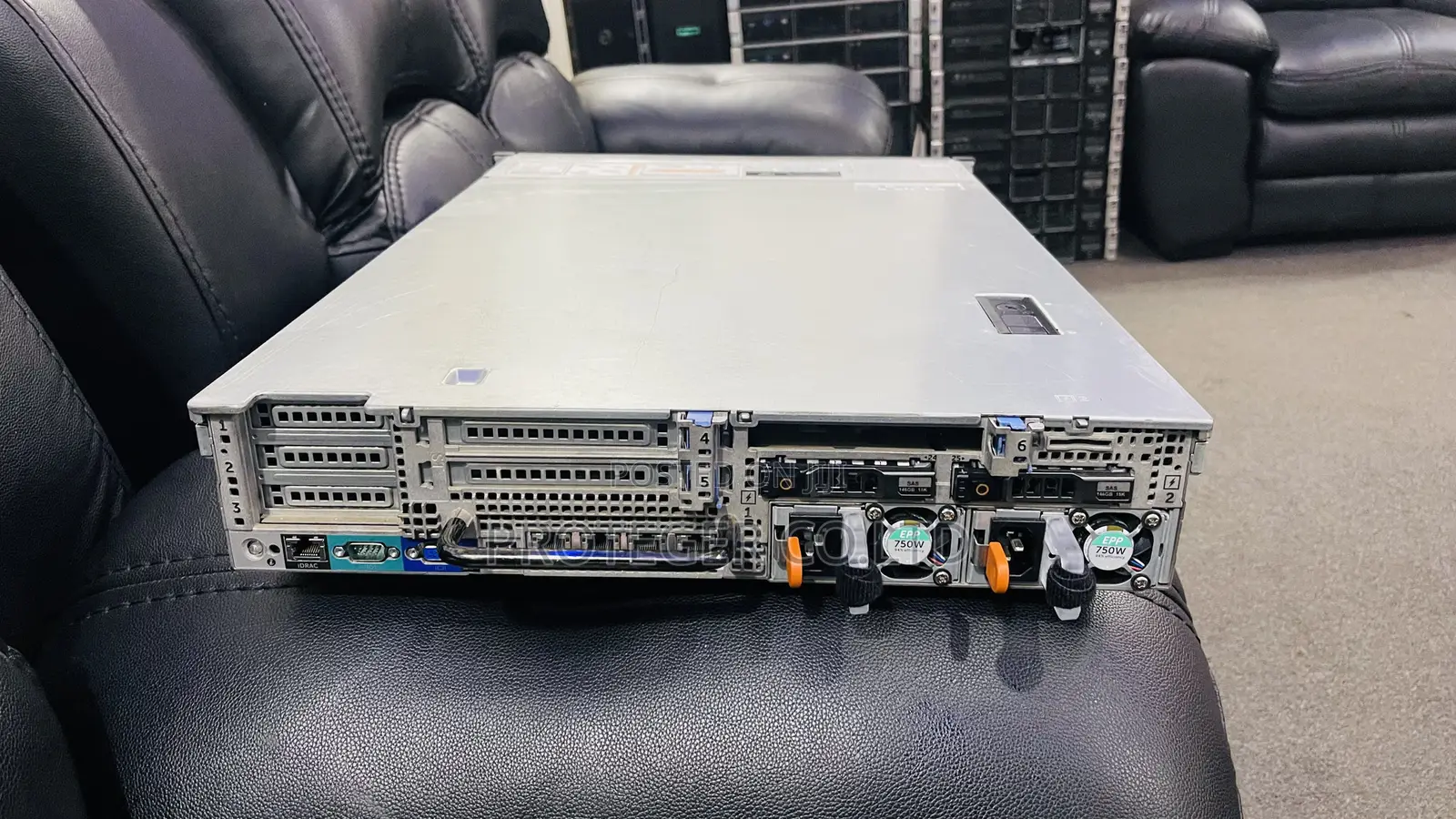 Server Dell PowerEdge R730 32GB Intel Xeon HDD 1.5T
