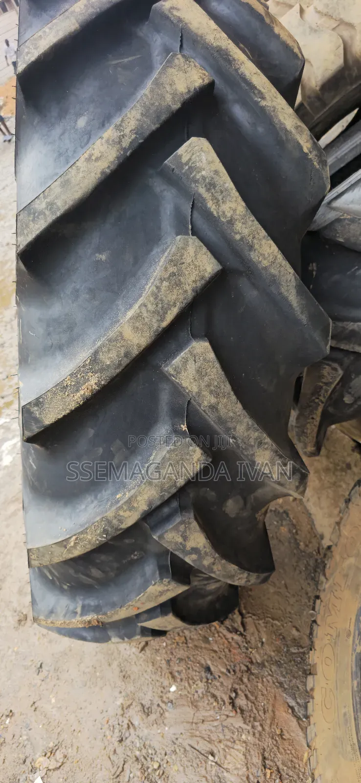18.4r30 Used Tractor Tyre With Good Treads